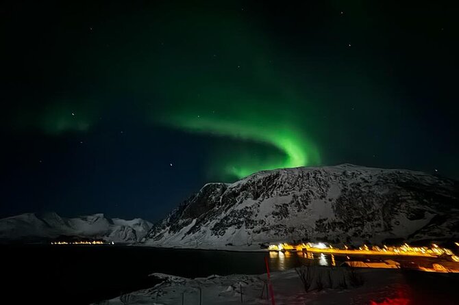 AURORA DAİLY Northern Lights Safari Tour 8 Guests with PİCKUP - Warmth and comfort: thermal suite, tea, and the bonfire break