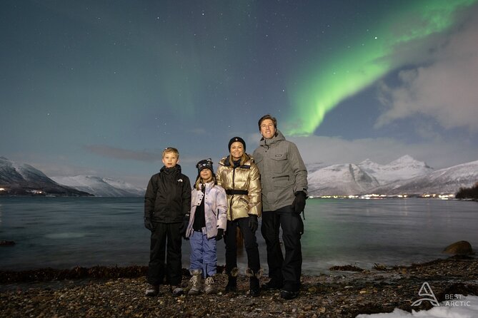 Aurora Safari Chase by big bus, free Photos, toilet onboard - Itinerary breakdown: what each stop is really doing for you