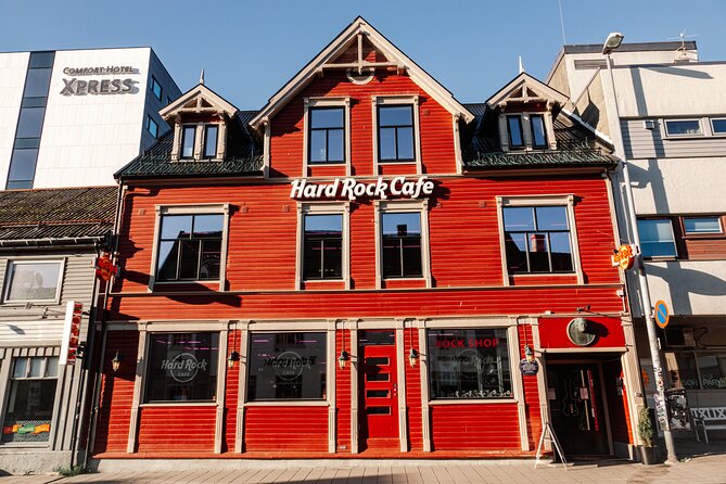 Brews and Views City Walking Tour in Tromsø with Beer Tasting - Tromsø on foot: views, history, and beer culture in the same loop