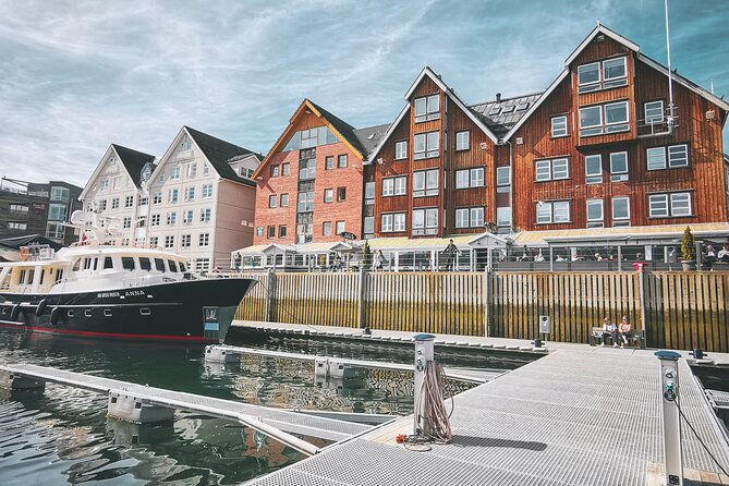 Discover the most Photogenic Spots of Tromsø with a Local - Tromsø Havn (harbor): framing old meets new in Arctic light