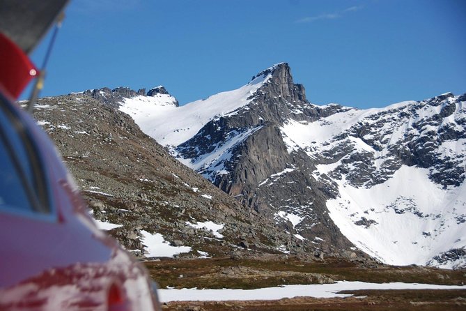 Eco friendly snowshoeing in Scenic Landscape - Who should book this snowshoeing-and-sightseeing combo