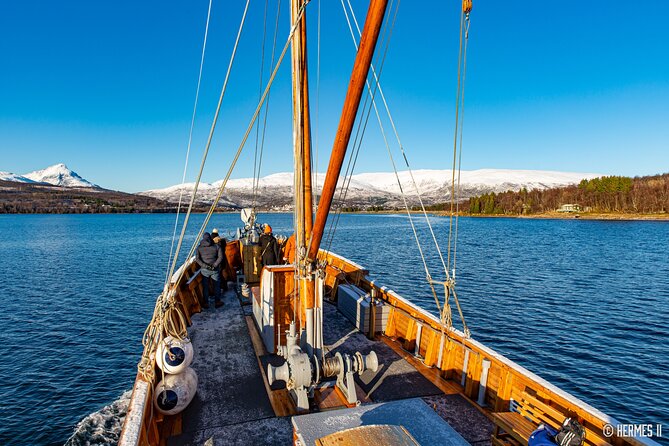 Fjord & History Cruise - Getting from the pier to the fjords: what the 2.5 hours feels like