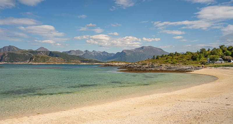 From Tromsø: Arctic Roadtrip: fjords tour with scenic picnic - Photo stops and professional images: what makes this worth it