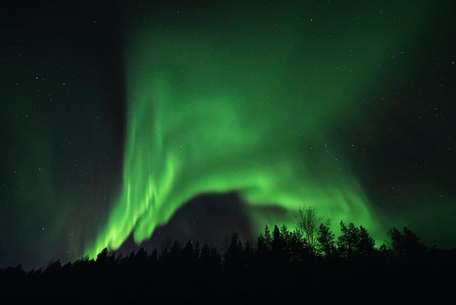 From Tromsø: Aurora Snowshoe Hike - Why snowshoeing is one of the best ways to chase Tromsø’s aurora