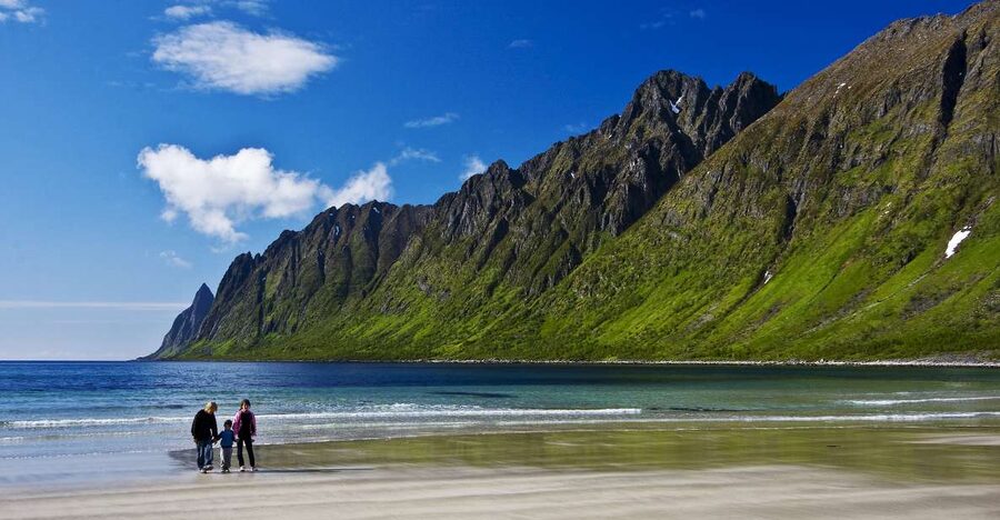 From Tromsø: Self-Guided Fjord Tour to Senja and Local Lunch - Getting on board: where the tour starts in Tromsø