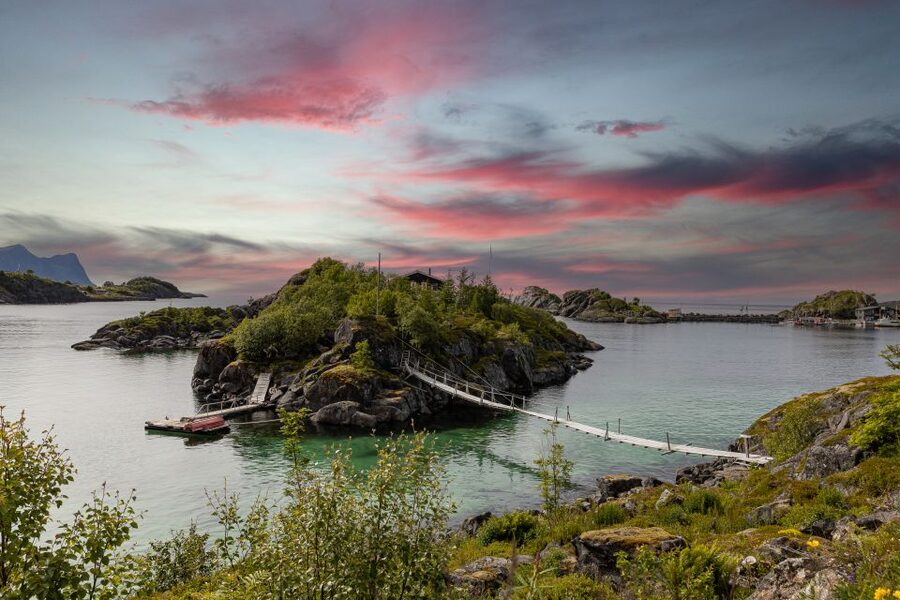 From Tromsø: Senja and Kvaløya Arctic Day Trip with Lunch - The Arctic picnic lunch (and why it’s more than food)