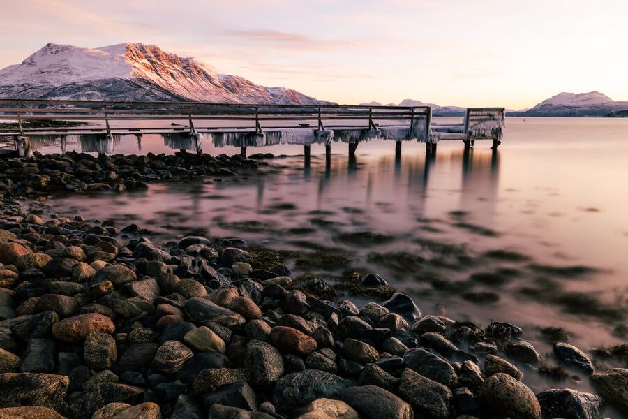 From Tromsø: Senja and Kvaløya Arctic Day Trip with Lunch - Photography tips plus a pro photographer: how to get better results fast