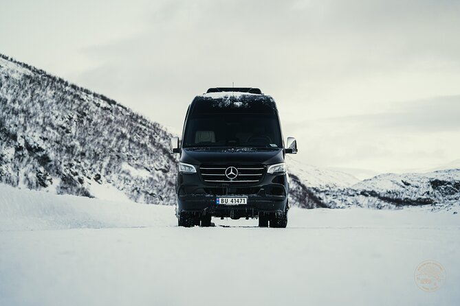 Minibus Northern Lights Chase with Photography from Tromsø - Real limits to set expectations before you go