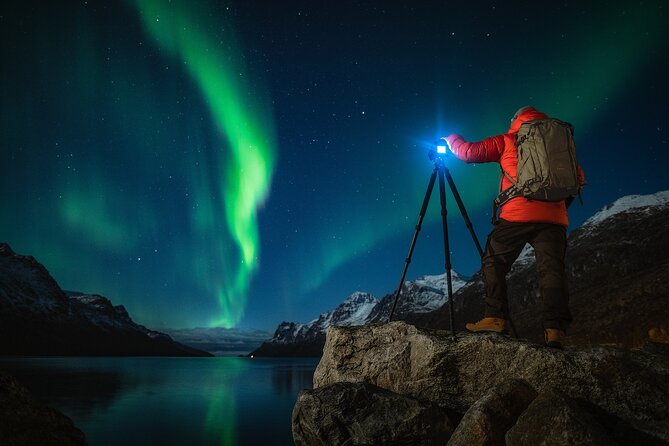 Northern Lights Adventure - From Tromsø’s lights to aurora country in a warm 4x4