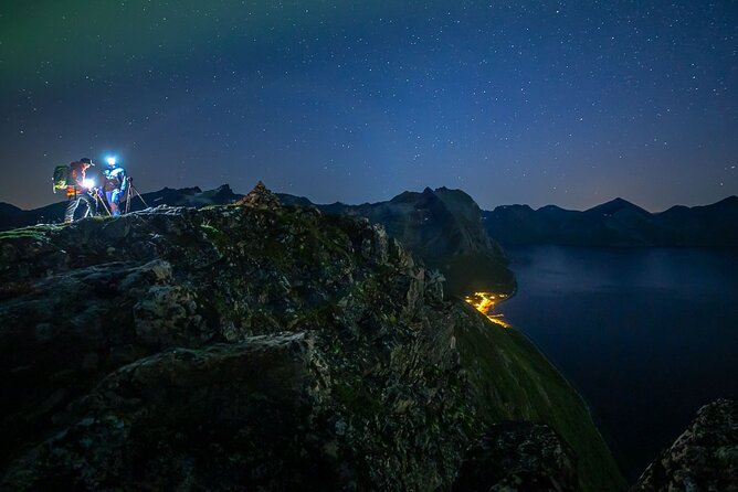 Northern Lights Expedition Tromsø - 6 people - Arctic Photo Guide - Stop 1 in Tromsø: forecasting, a 4x4 route, and the best timing