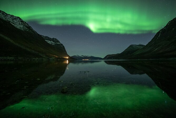 Northern Lights Expedition Tromsø - 6 people - Arctic Photo Guide - Timing and weather: the real reason the tour runs 5 to 9 hours
