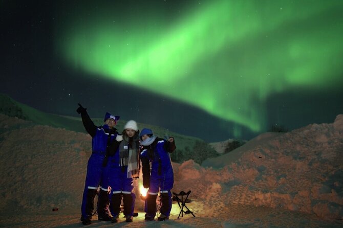Small Northern Lights Tour Max 8 Guests Pickup and Photography - Price and Value: What $223.14 Covers in the Real Arctic