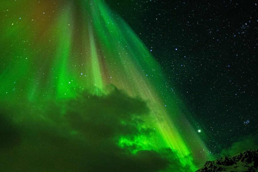 Tromsø Adventurous Northern Lights Small-Group - How the aurora photo tips and high-resolution images help you keep the memory