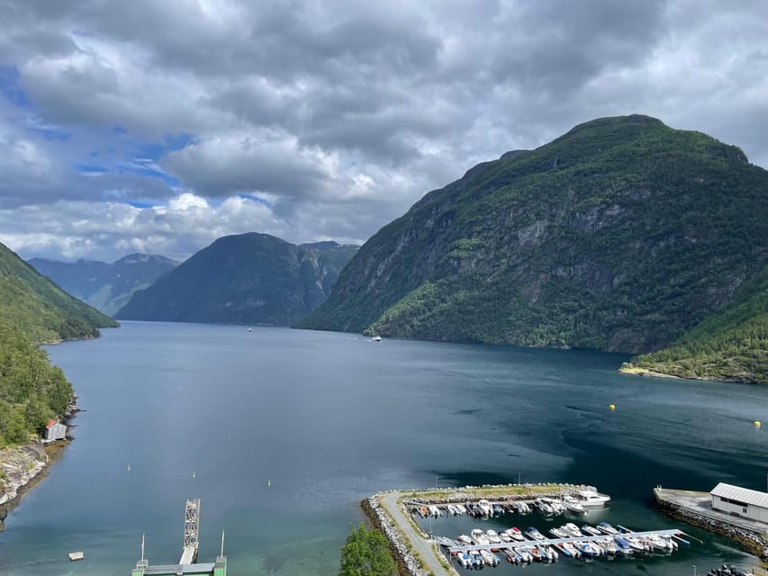 Tromsø Adventurous Northern Lights Small-Group - Price and what you get for about $131