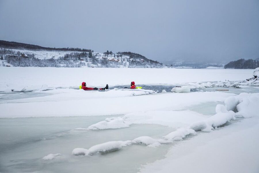Tromsø: Arctic Floating with Snacks and Drinks - Photos and Souvenirs: Why This Isn’t Just a Challenge You Survive