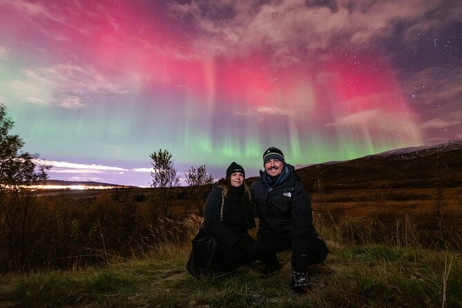 Tromsø: Aurora Magic Northern Lights Tour with Photos - Cold Reality: Dressing for the Arctic Night (and What’s Provided)