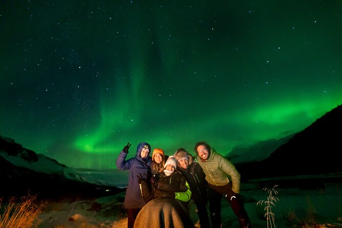 Tromsø Aurora Tour For All - 6:00 pm in Tromsø: night timing that matters for the aurora
