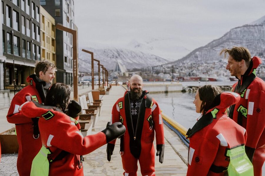 Tromsø city center Urban Floating experience - Who This Suits Best: Nerves, Thrills, and Realistic Comfort