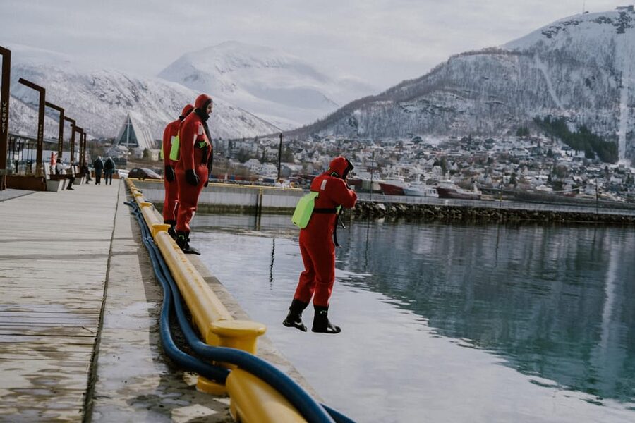 Tromsø city center Urban Floating experience - The Real Story: What Makes This Experience Feel Special