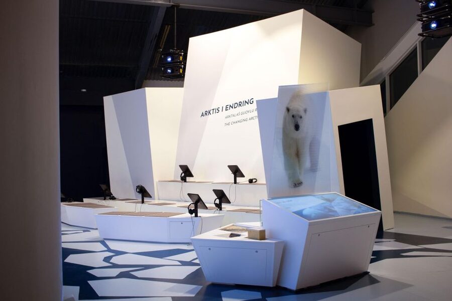 Tromsø: Entrance Ticket to Polaria - Location and practical setup: making the most of limited time