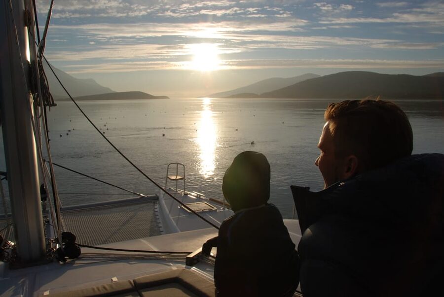 Tromsø: Fjord and Islands Luxury Catamaran Cruise - Getting on board: Floating Jetty by Scandic Ishavshotel