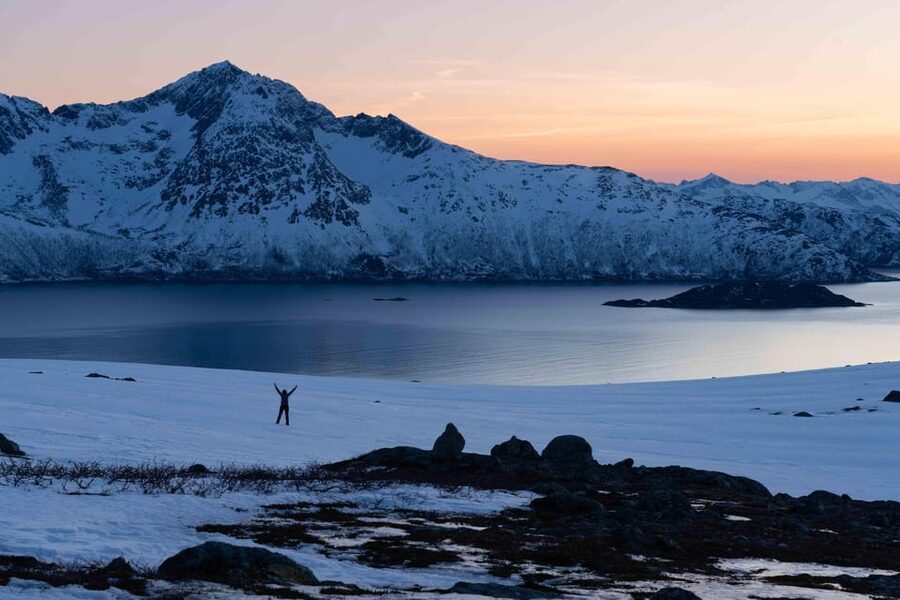Tromsø: Fjords & Beaches Tour with Campfire and Arctic Food - Warmth and safety: thermo suits, crampons, and what you still must bring