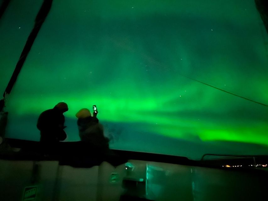 Tromso: Luxury Northern Lights Cruise with Hot Tub & Dinner - The 4-hour flow: how the evening unfolds on the water