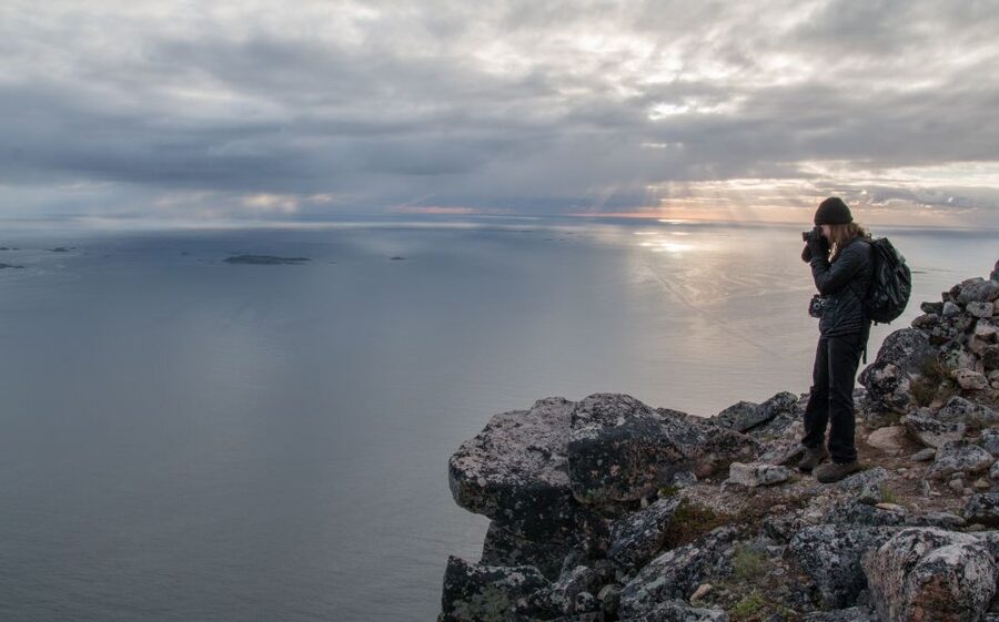 Tromsø: Midnight Sun Hike in the wilderness - Gear you should bring (even though poles and a pad are included)