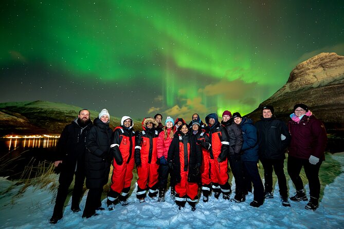Tromsø: Northern Lights by Minibus - Free Photos and Warm Dinner - Price and value: why $237.43 can still be fair in Tromsø winter