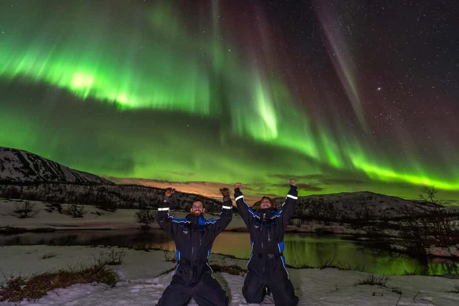 Tromsø: Northern Lights Chase + Free Professional Photos - The chase strategy: how they chase the clearest skies