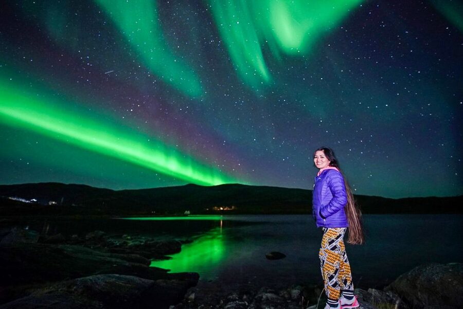 Tromsø: Northern Lights Chase Minibus Tour - Who should book this minibus aurora chase?