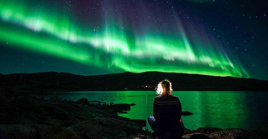 Tromsø: Northern Lights Chase Minibus Tour - Meeting at Tromsø’s main pier and settling in