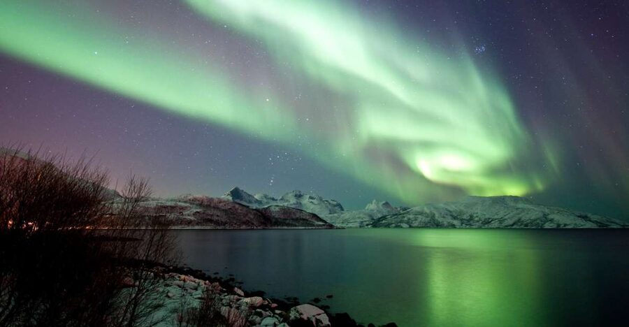 Tromsø: Northern Lights Cruise with 2nd Chance Guarantee - A 2.5-hour Aurora Chase on a Warm Catamaran in Tromsø
