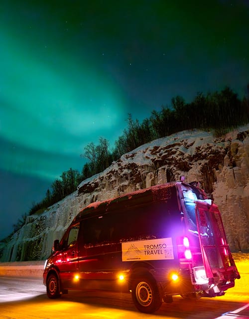 Tromsø: Northern Lights Hunt. Local Guide and Basecamp. - Aurora expectations: how to handle snow, rain, and the unpredictability rule