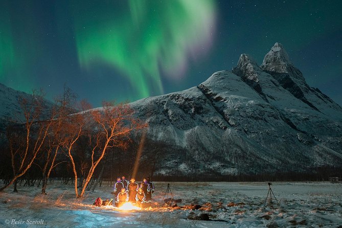 Tromso Northern Lights Minibus Chase Small Group Tour with Photos - Meeting at Scandic Ishavshotel and getting set up without stress