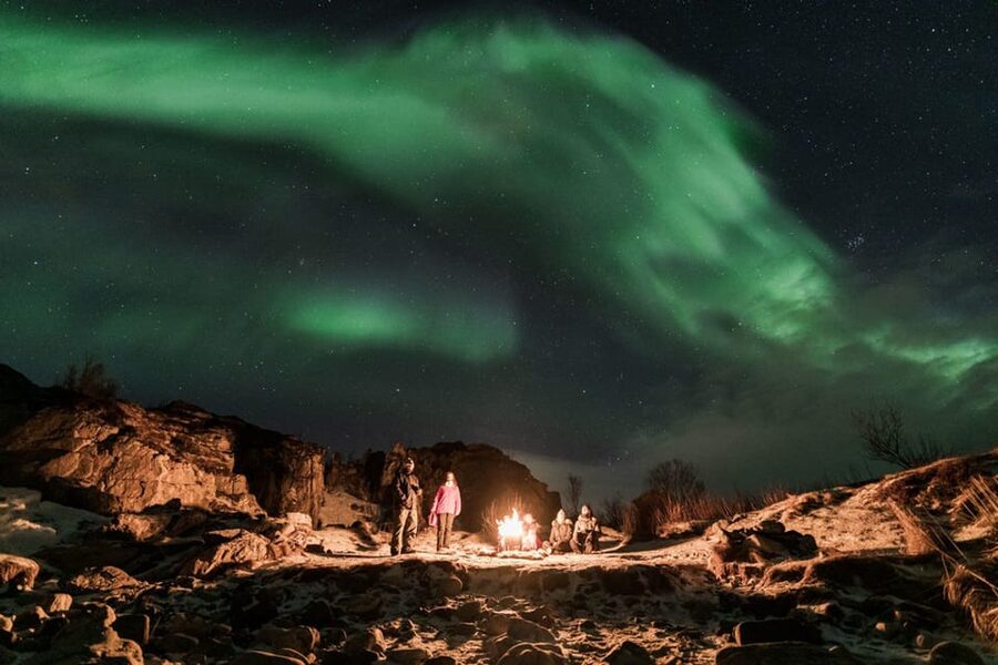Tromsø: Northern Lights Photography Small-Group Tour - Price and Value: Paying $230 for Comfort, Coaching, and Photos