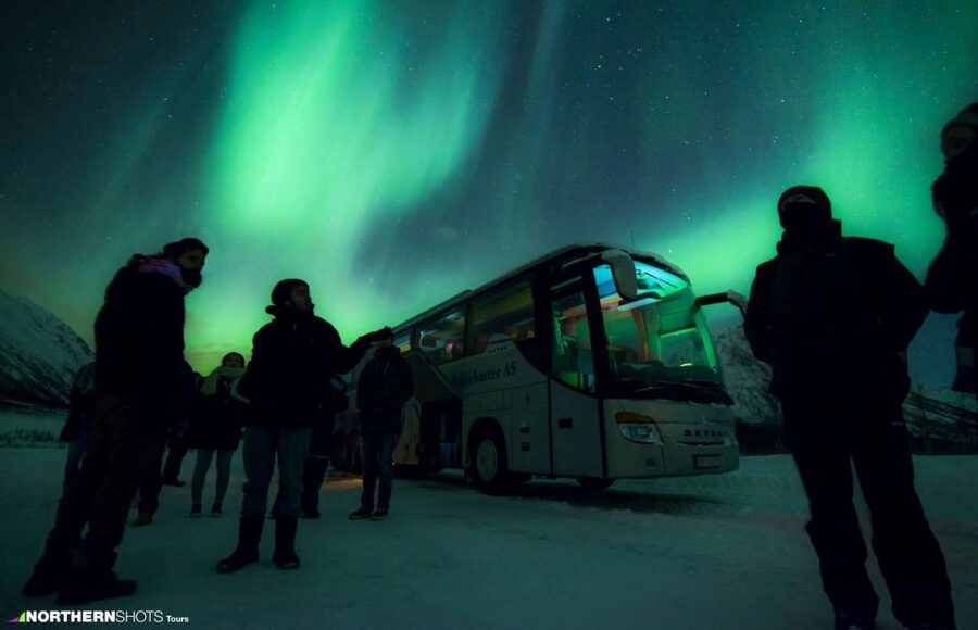 Tromso: Northern Lights Photography Tour by Bus (or miniBus) - Meet-Up at Northern Shots near Prostneset Harbour (and why that matters)