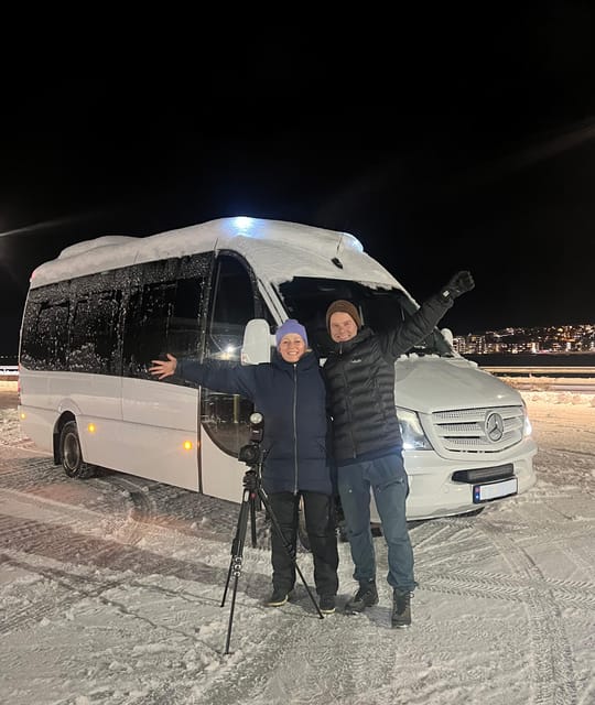 Tromsø: Northern Lights Tour with Local Guide and Photos - The Minibus Chase: Mercedes Comfort and a Clear-Sky Route