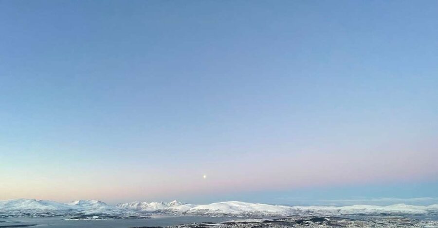 Tromso: Sightseeing Cruise by Catamaran with Snacks & Drinks - Key highlights worth your attention