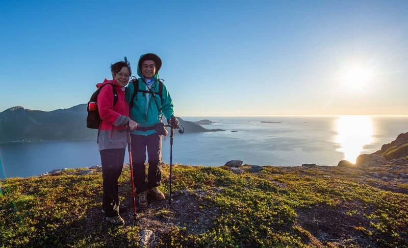 Tromsø: Summer Day Hike in the wilderness - The 4-hour flow: from Scandic Ishavshotel pickup to summit pause and back again