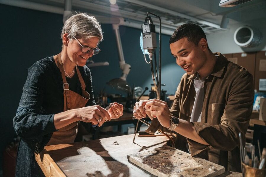 Tromsoe: Make your own silver ring in a goldsmith workshop - The 2-hour flow: how the session runs from first sip to finished ring