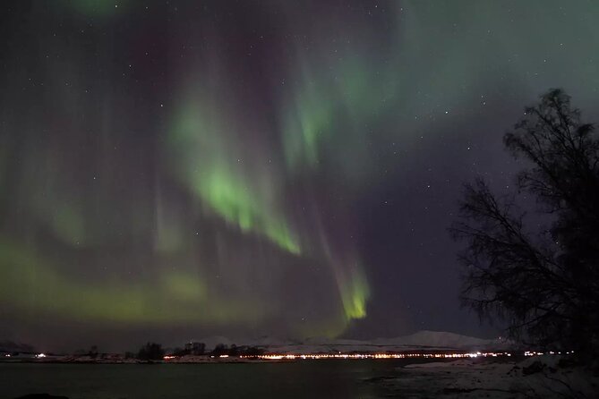 Watching The Aurora Dance - Dressing smart: what to bring when the tour provides snow gear
